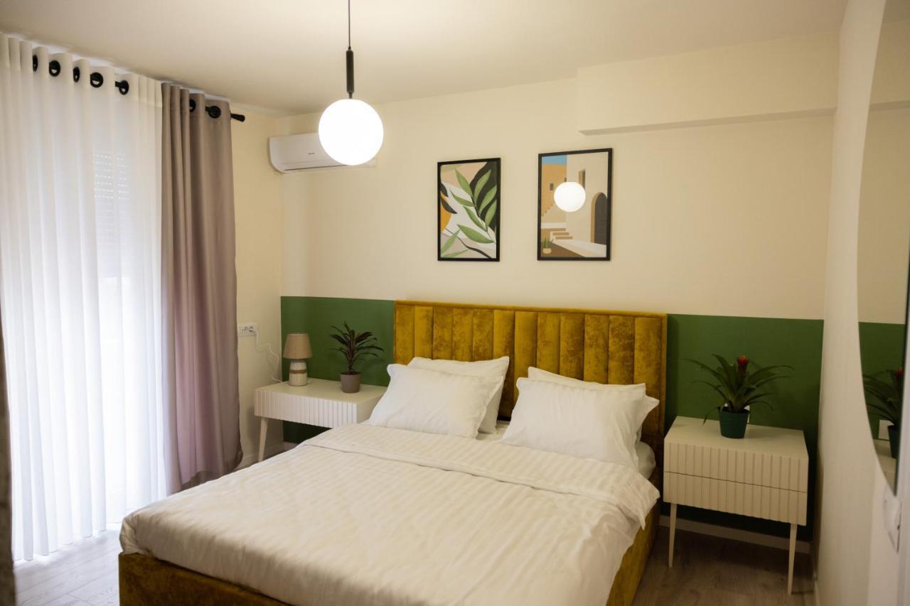 Three Doors Apartments, Kiwi 1+1 Apartment Tirana Kültér fotó